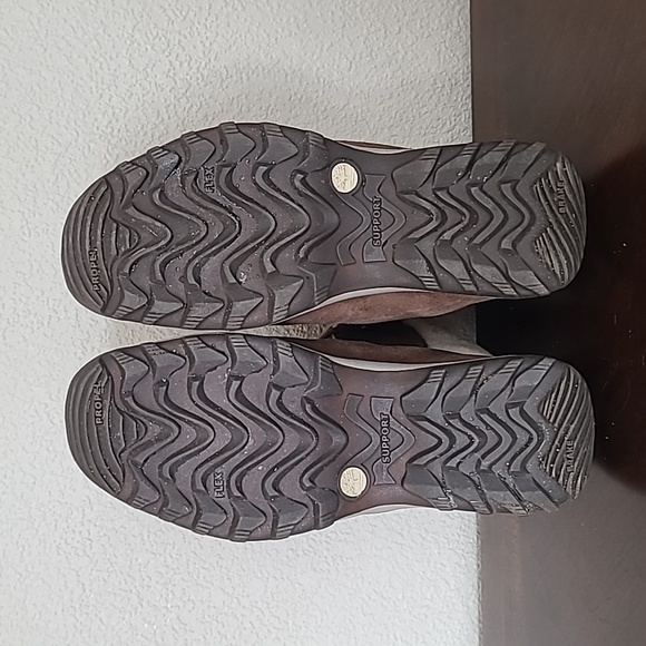 Women's  TIMBERLAND Canard Resort Lined Ankle Boot - Picture 5 of 12